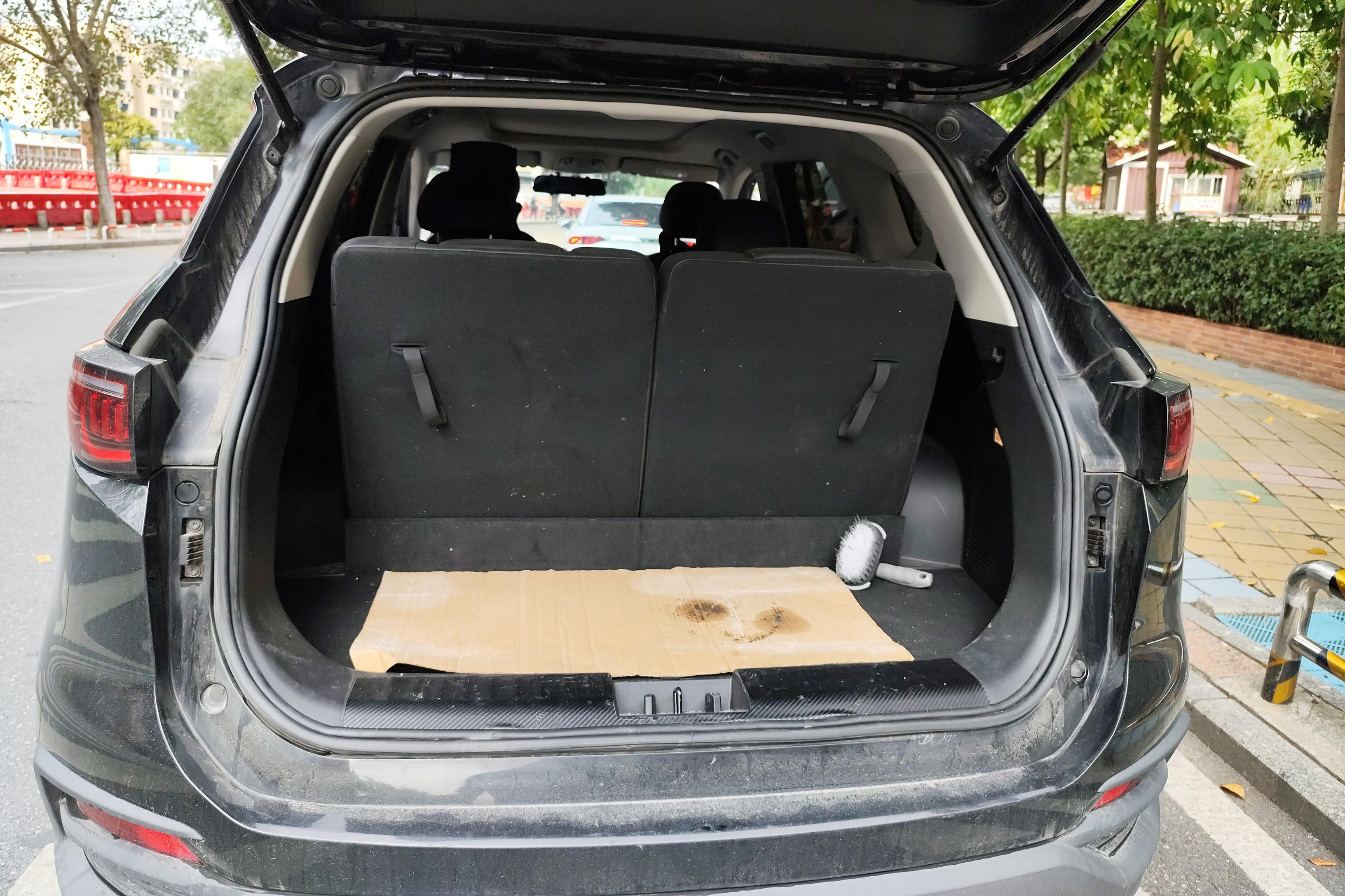 JAC X8 EJ 2021 immagine di auto #12