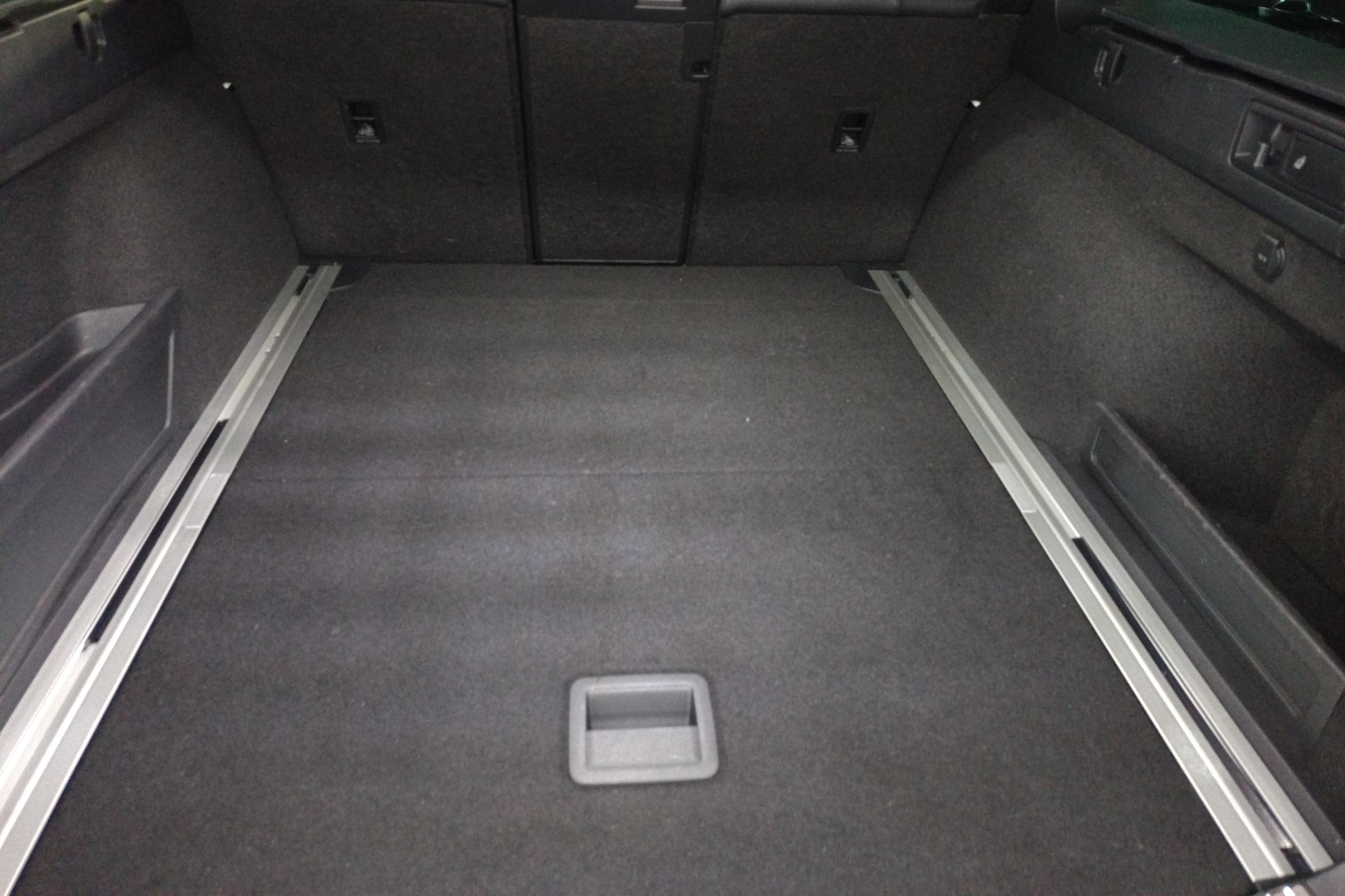 Volkswagen Passat Variant 2018 immagine di auto #12