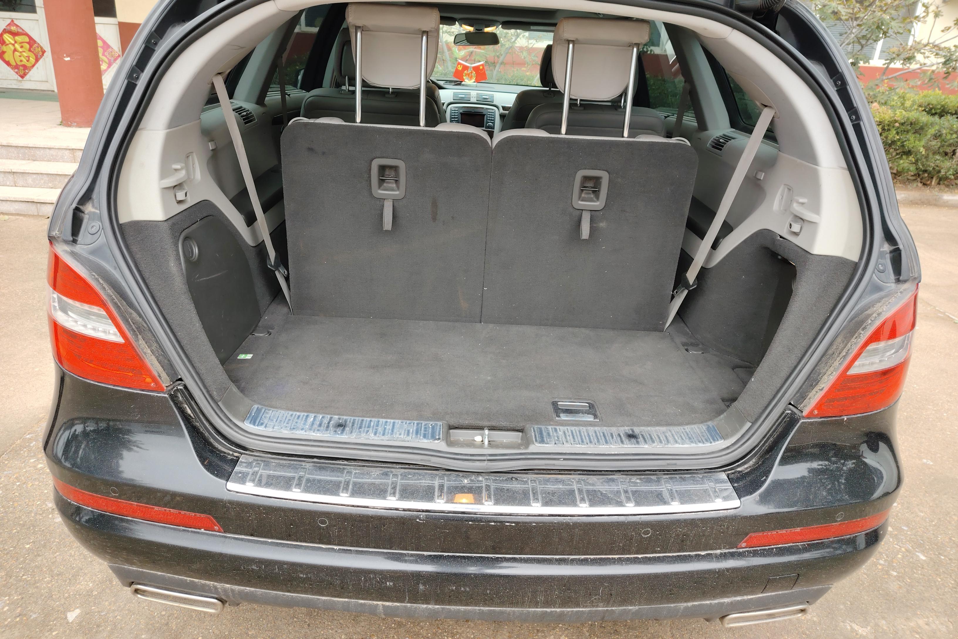 Mercedes-Benz R Class 2011 car image #12