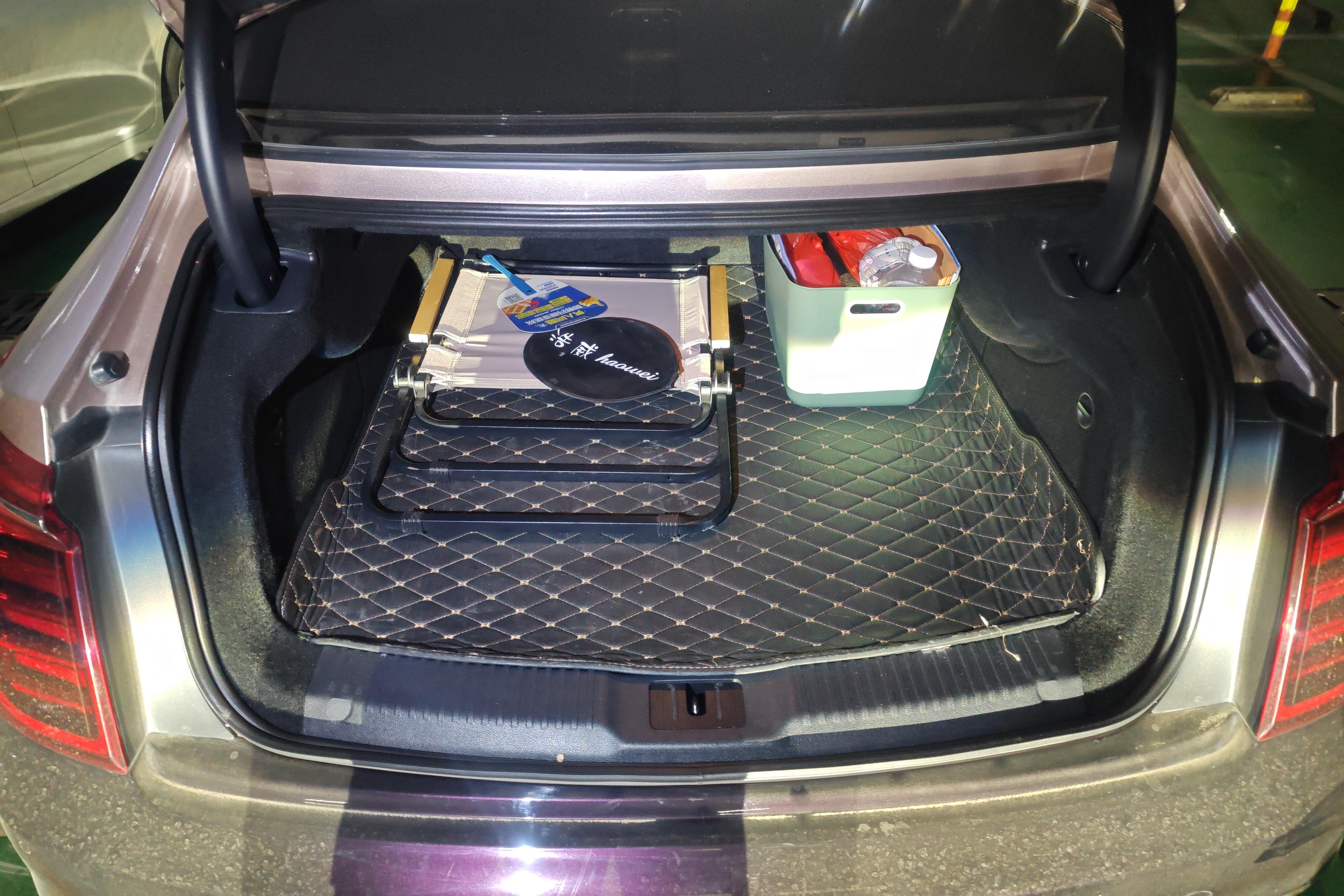 HongQi H9 2022 imagen de coche #12