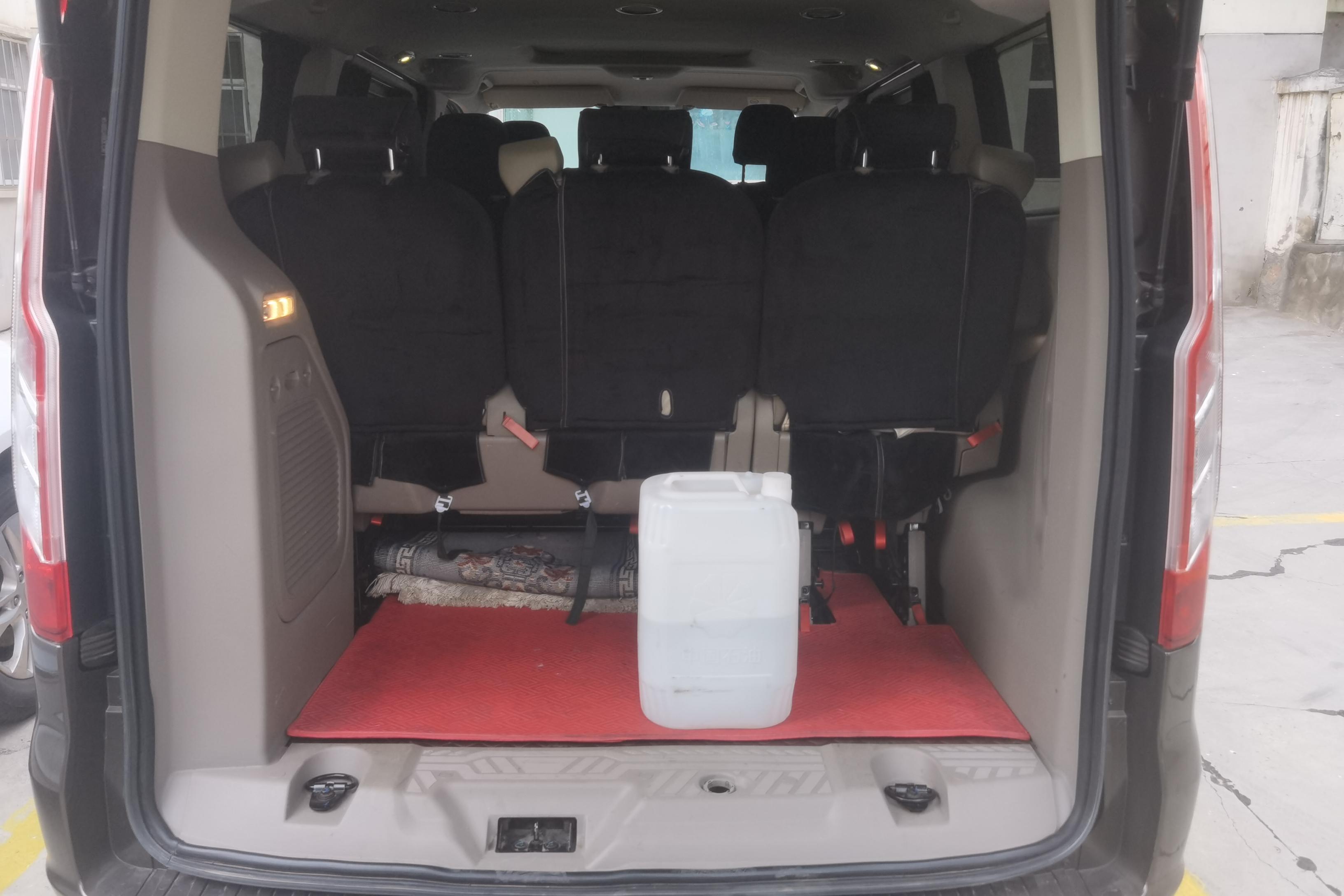 Ford Tourneo 2017 #12 Ford Tourneo 2017 car image #12