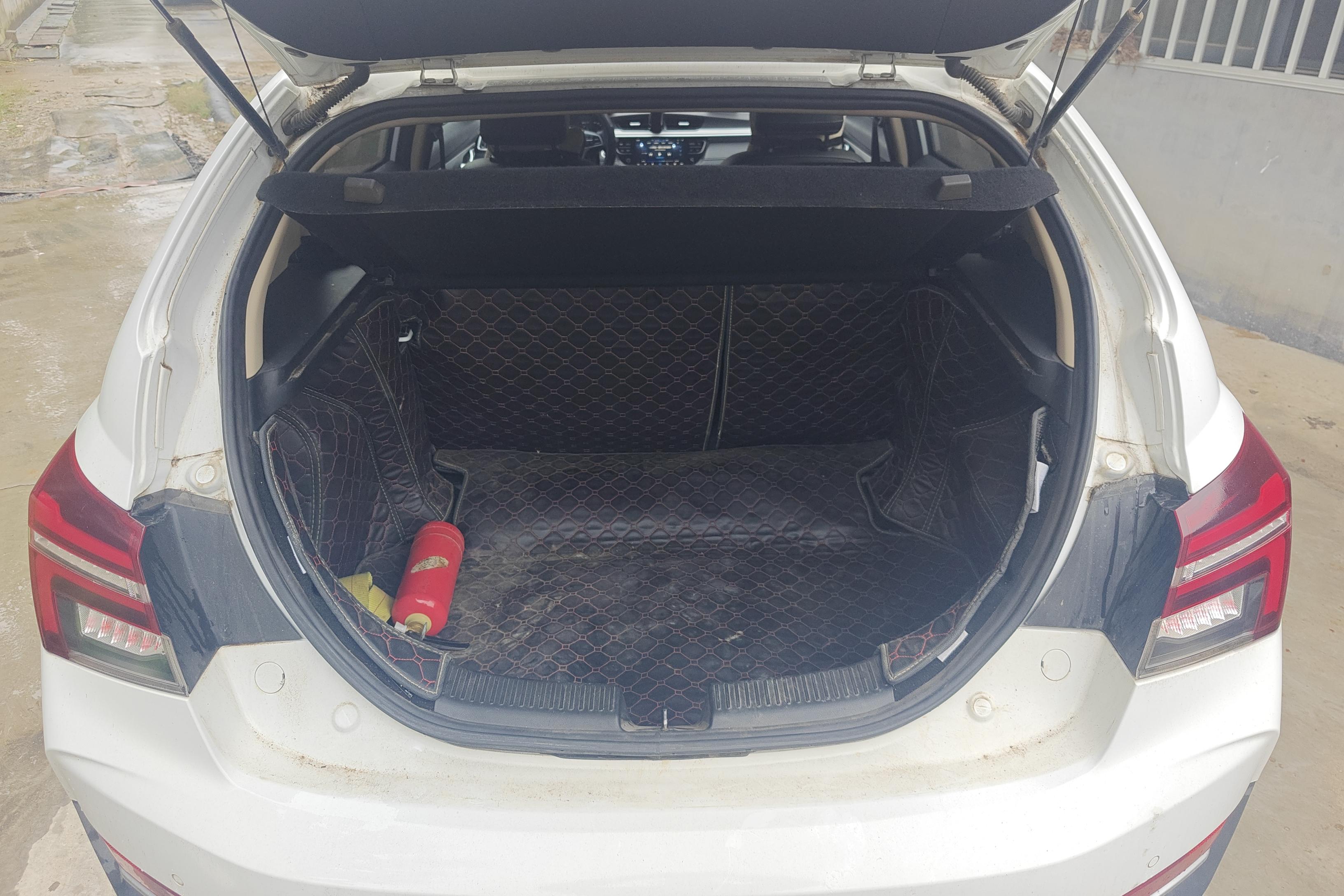 GEELY Vision S1 2018 car image #12