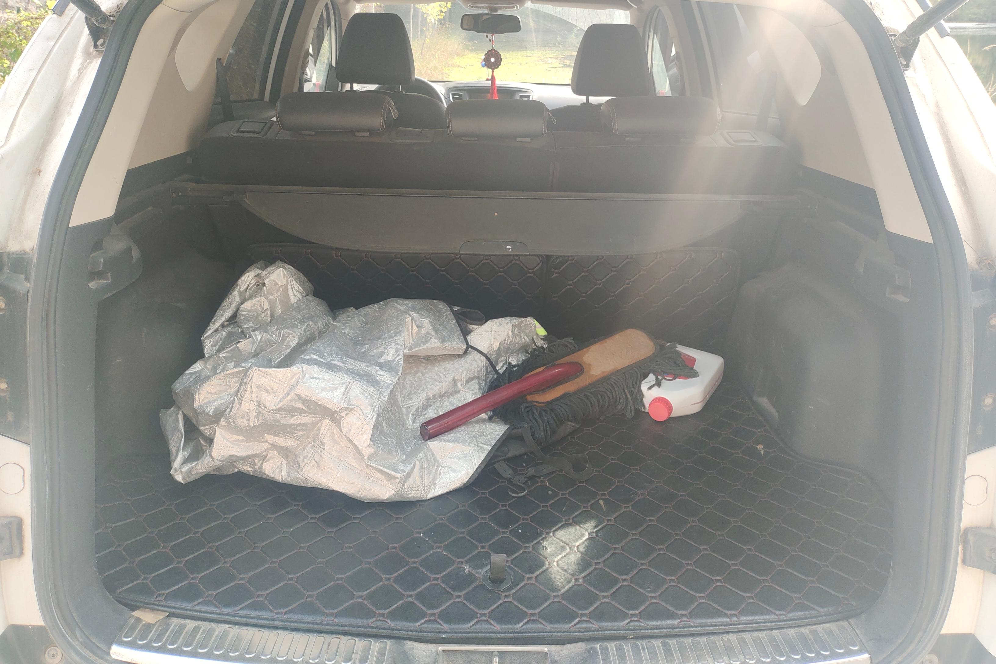 BYD Song 2015 car image #12