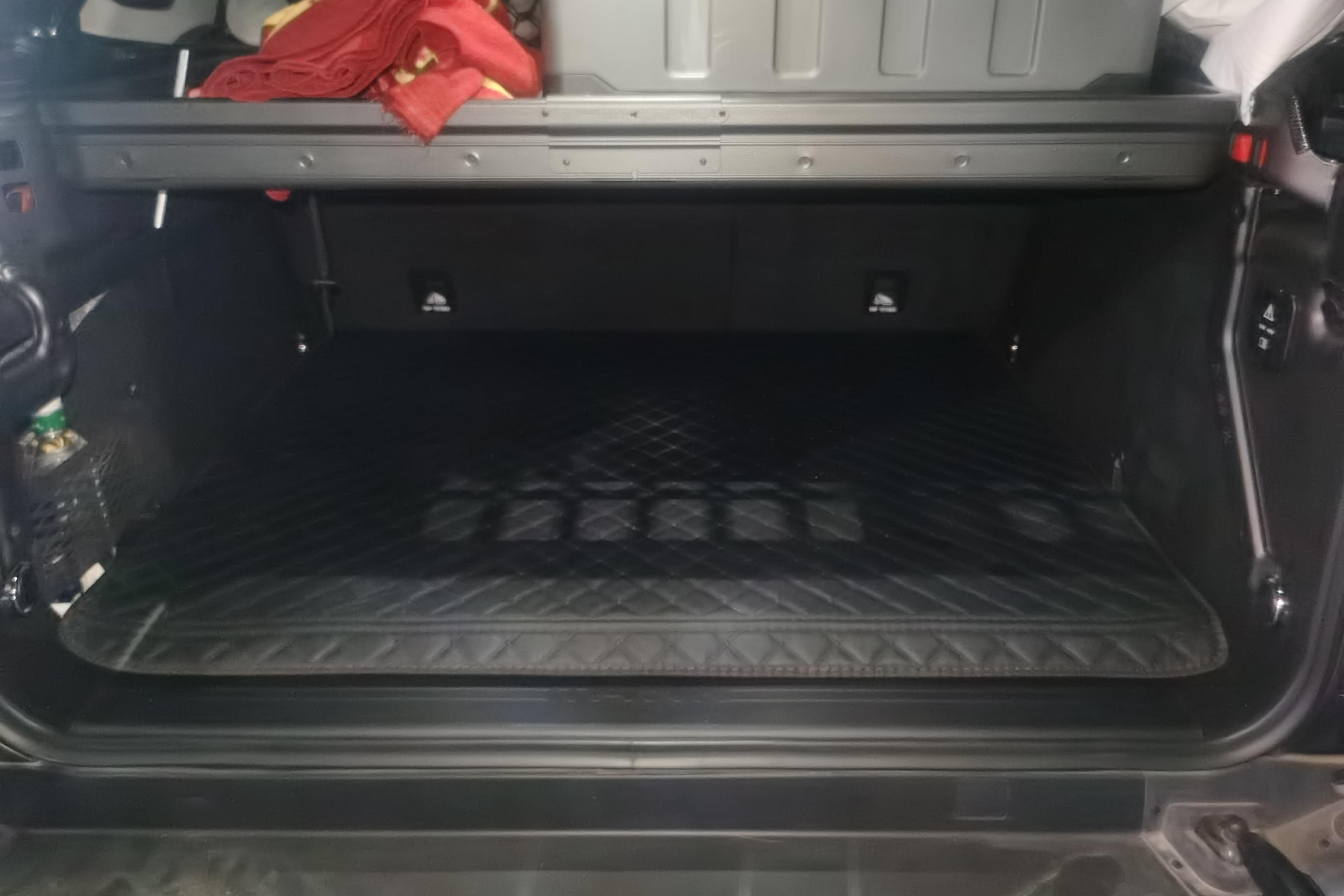 Tank 400 2024 car image #12