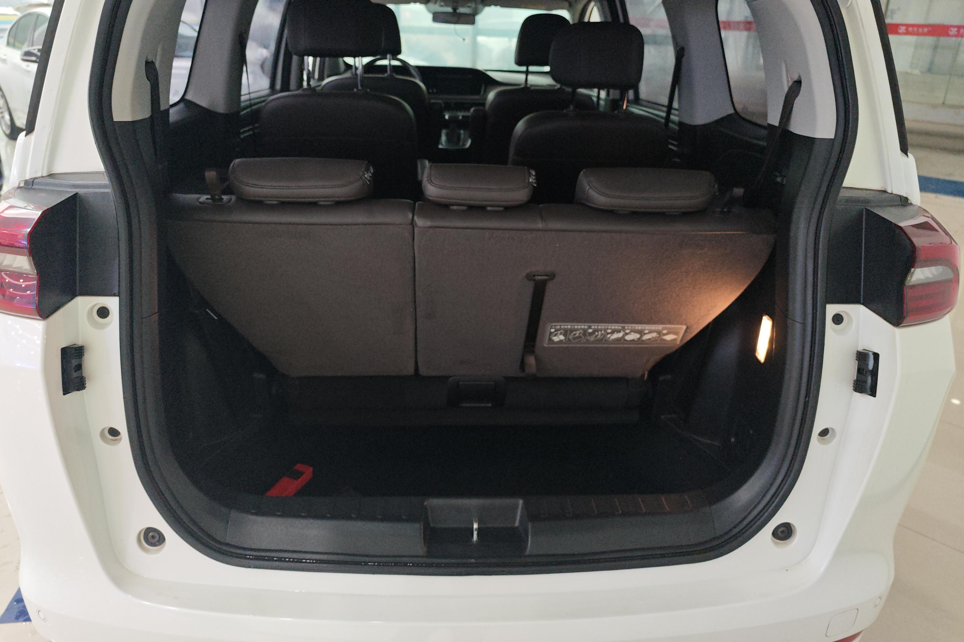 GAC Trumpchi M6 2019 car image #12