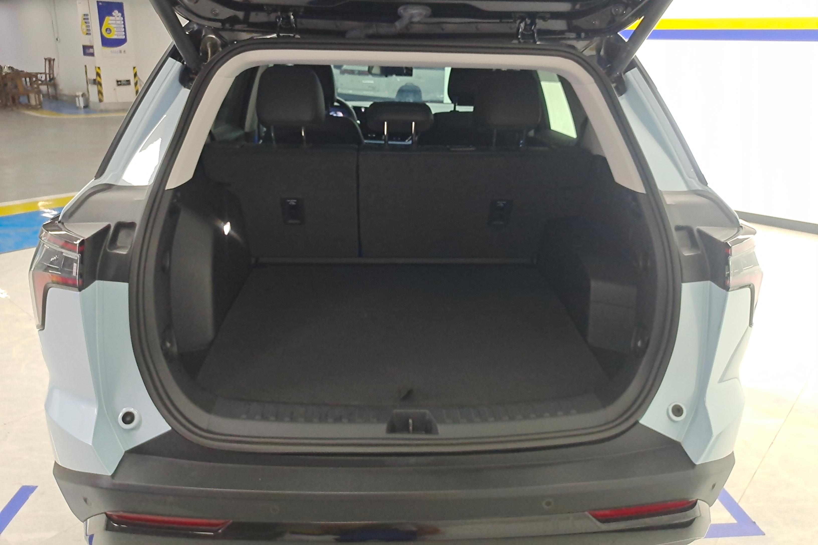 Chevrolet Equinox Plus 2024 #12 Chevrolet Equinox Plus 2024 car image #12