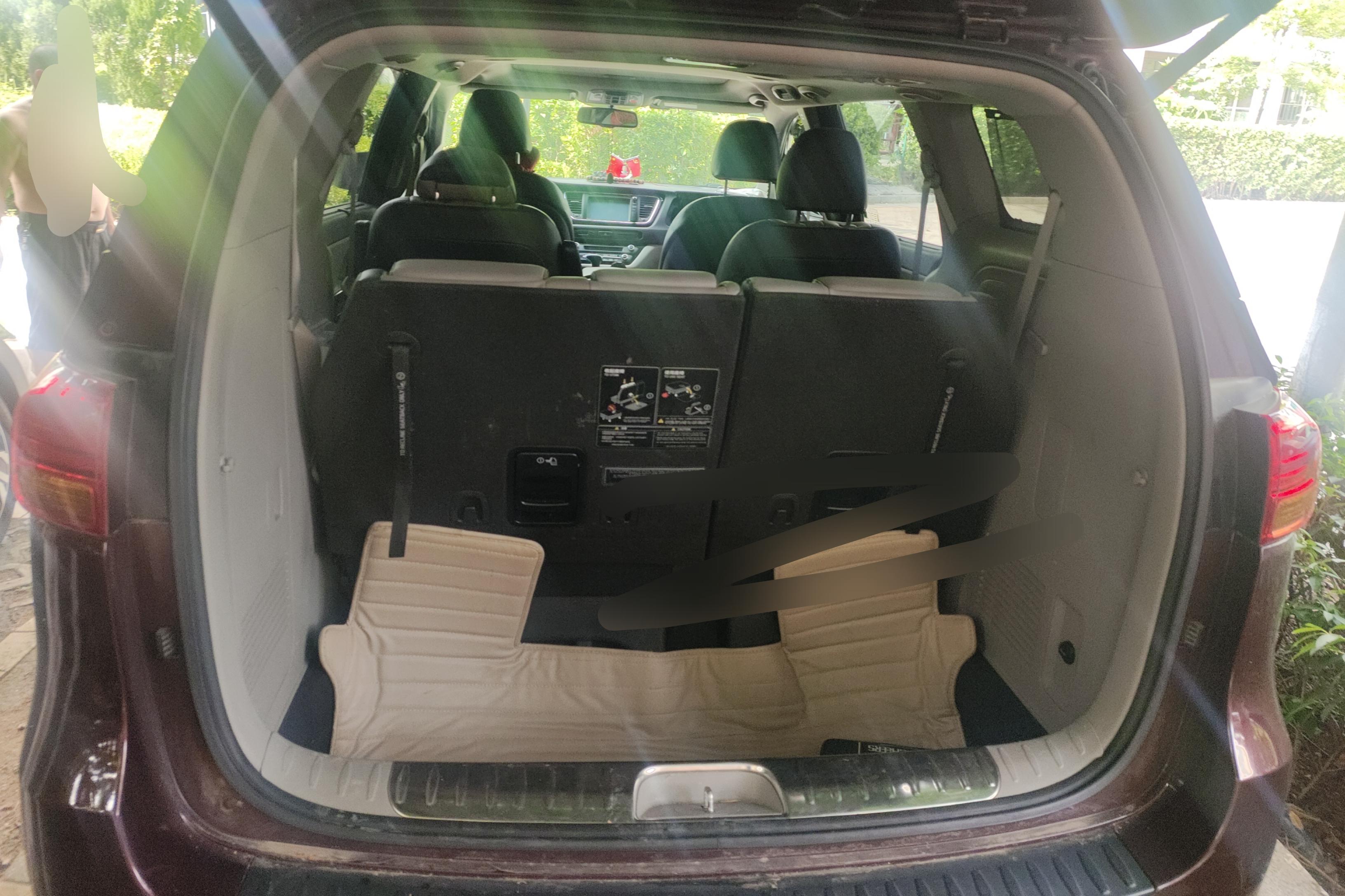 Kia Carnival 2016 изображение автомобиля #12