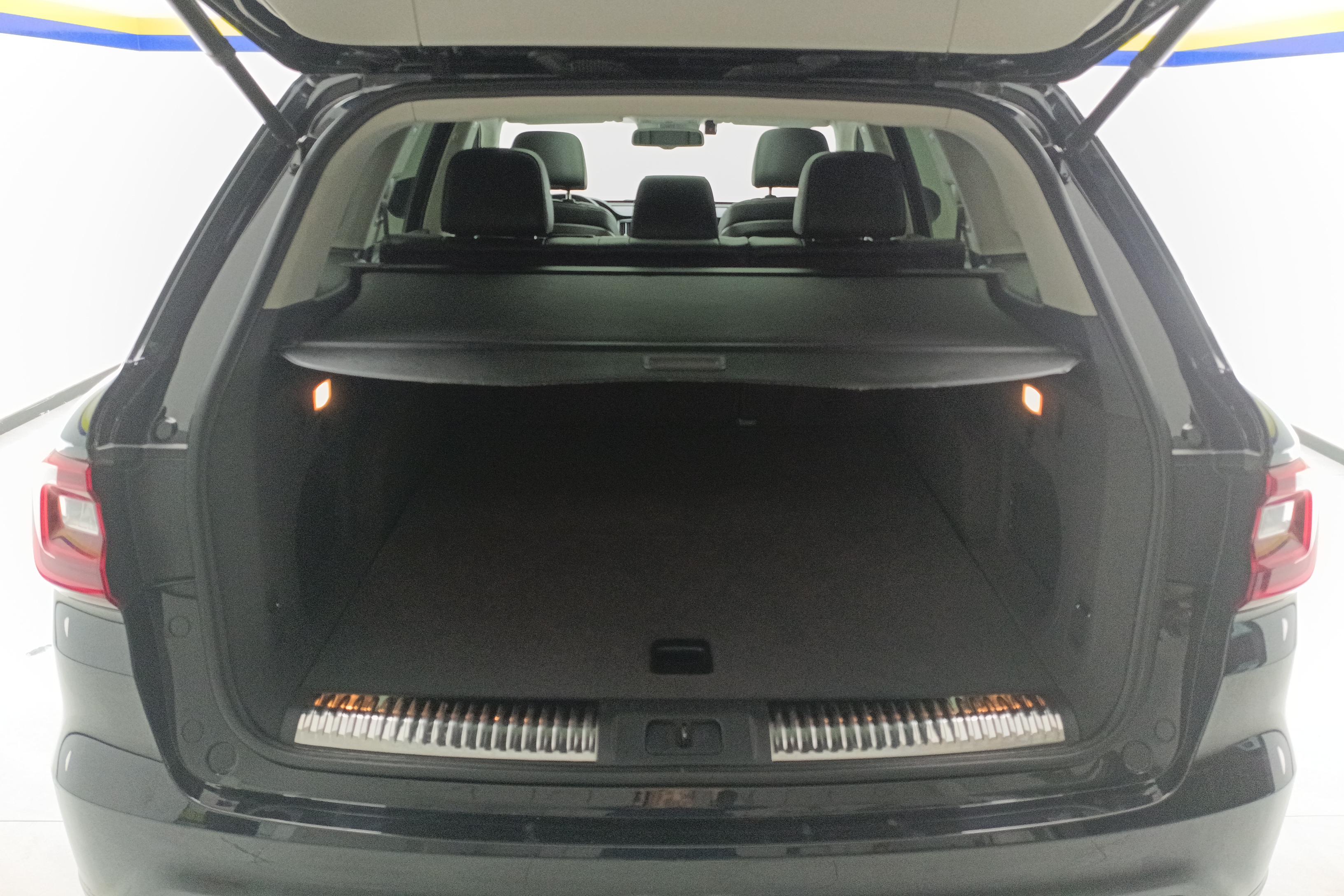 HongQi HS7 2021 car image #12