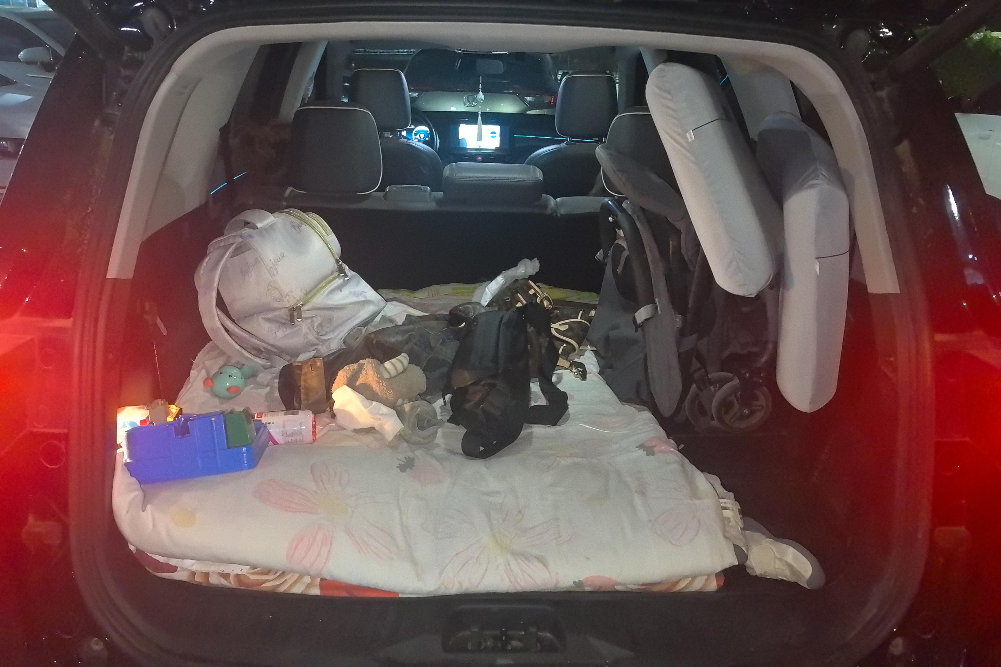 Ford Equator 2023 car image #12