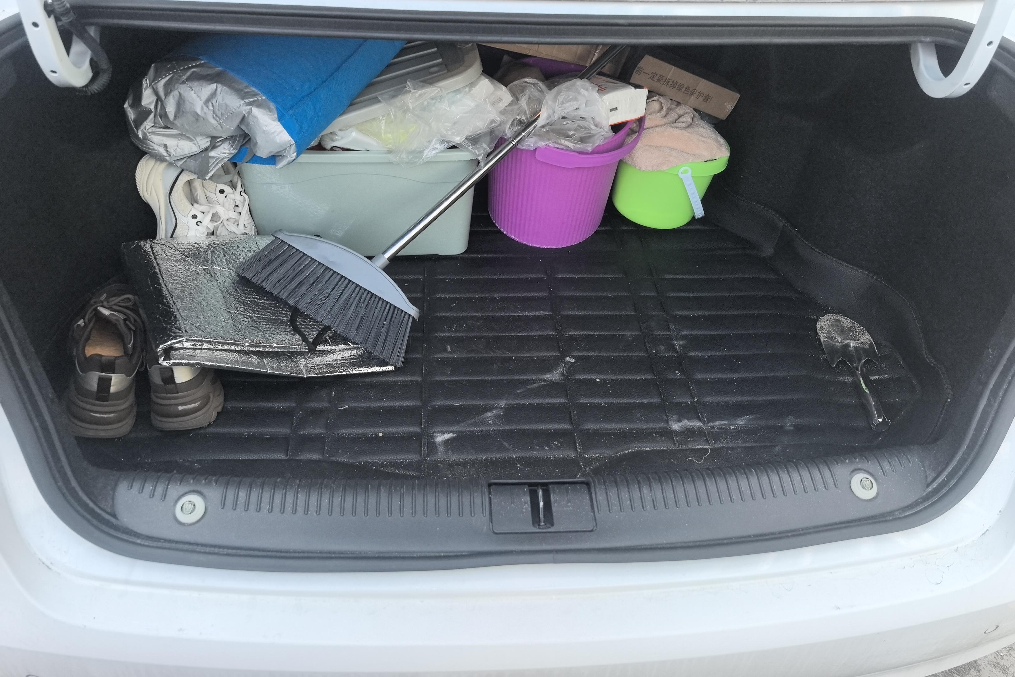 Roewe 360 2017 изображение автомобиля #12