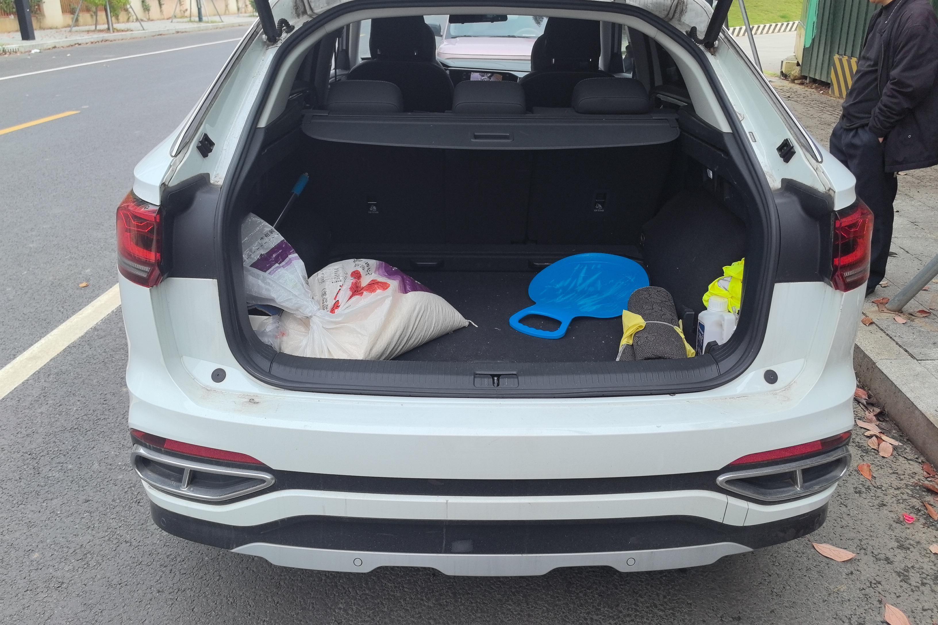 Volkswagen Tayron X 2021 #12 Volkswagen Tayron X 2021 car image #12