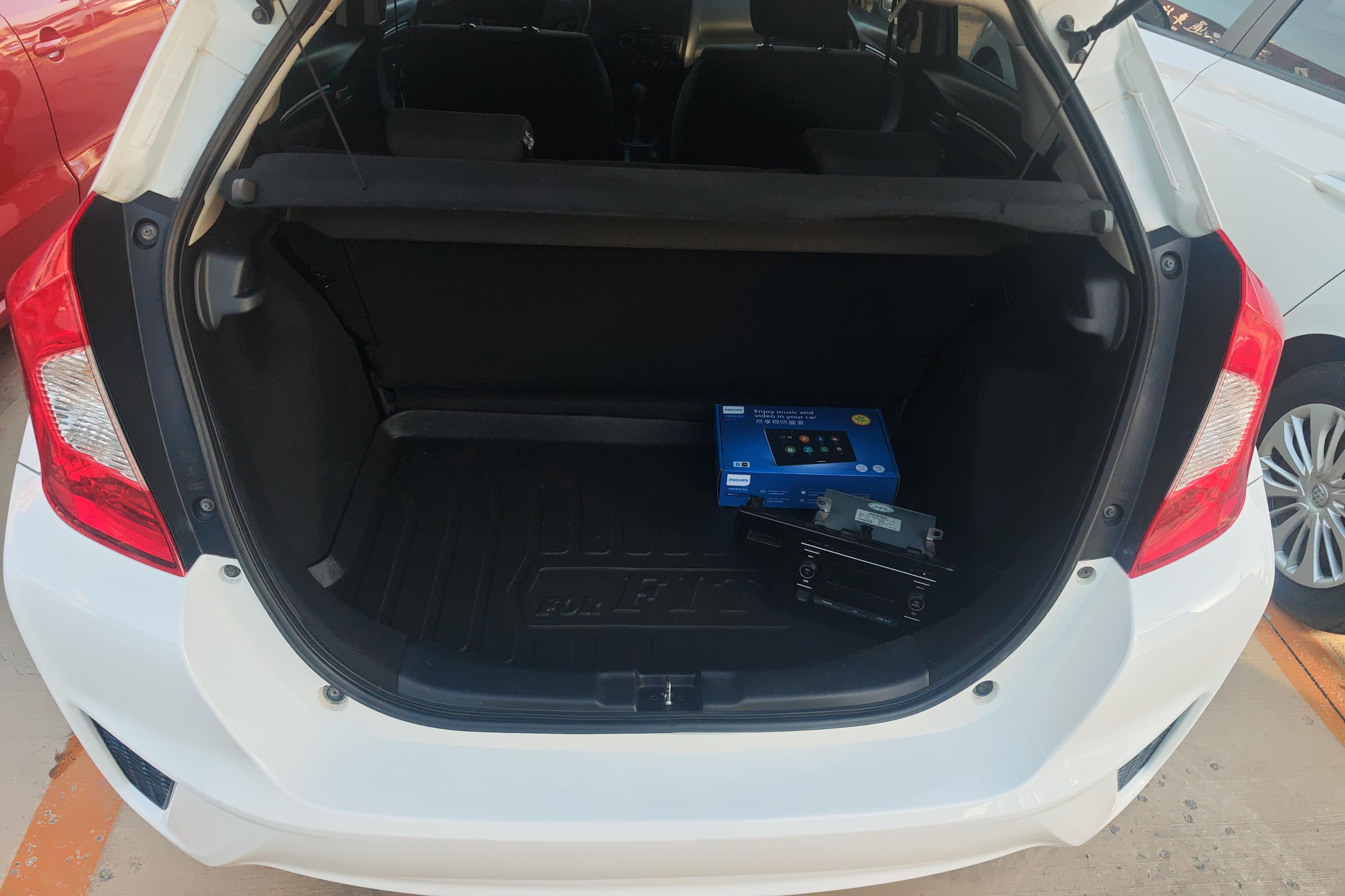 Honda Fit 2015 #12 Honda Fit 2015 car image #12