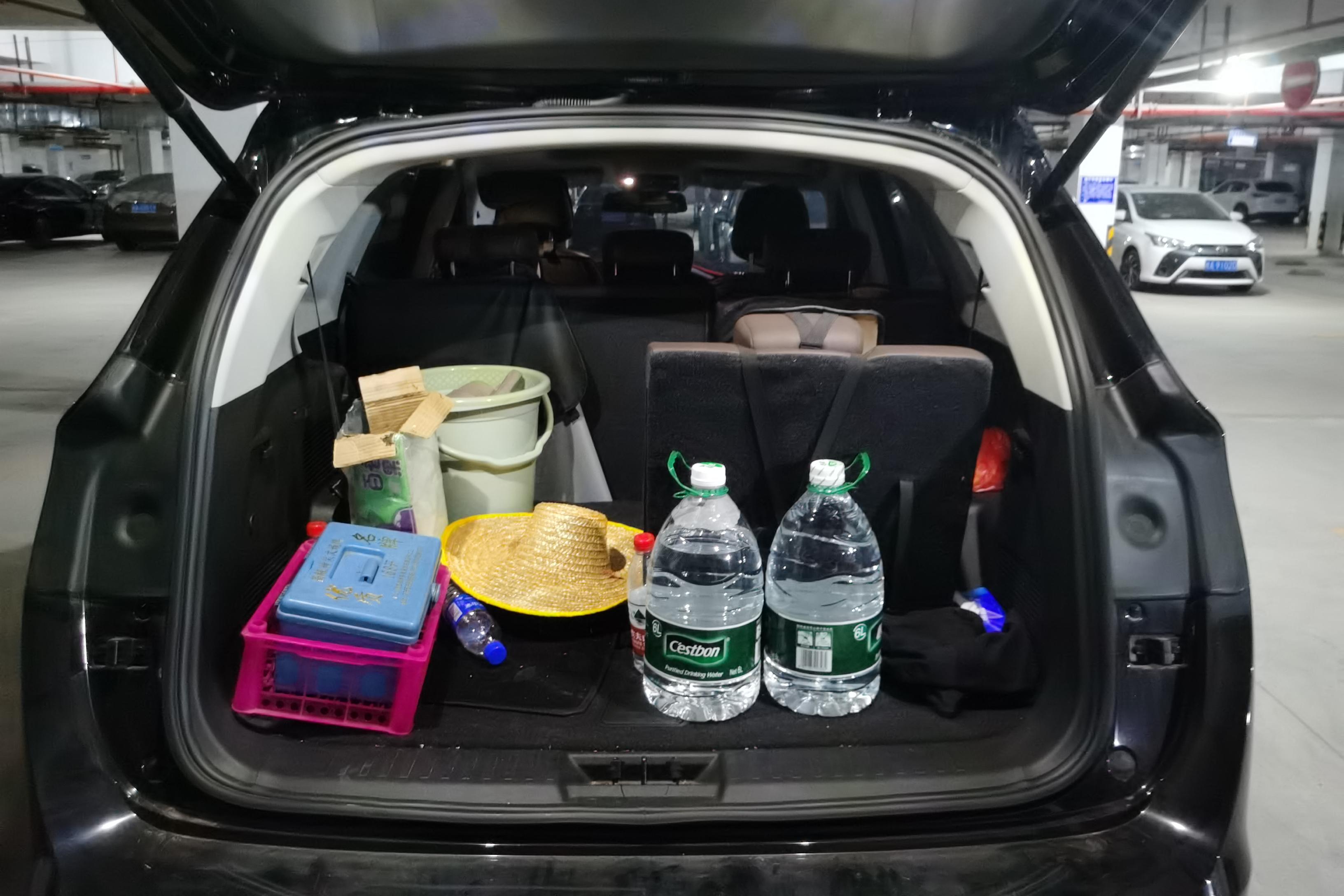 Jetour X90 PRO 2023 immagine di auto #12