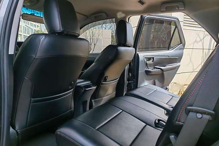 Toyota Fortuner 2017 #12 Toyota Fortuner 2017 immagine di auto #12