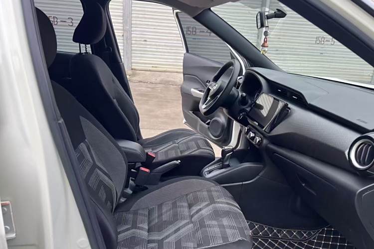 日产 劲客 2019 汽车图片 #12