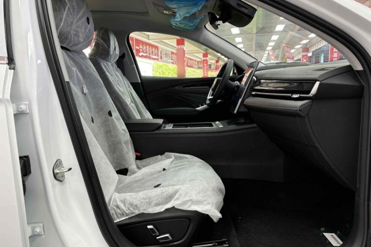 GEELY PrefaceL car image #12