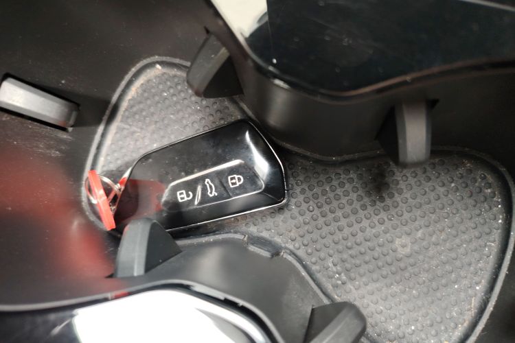 Volkswagen ID.3 2023 #12 Volkswagen ID.3 2023 car image #12