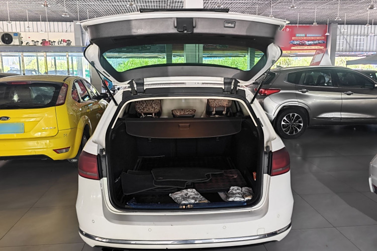 Volkswagen Magotan (Imported) 2014 car image #12