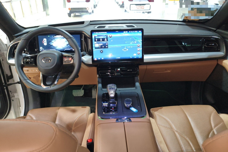 GAC Trumpchi ES9 2023 #12 GAC Trumpchi ES9 2023 car image #12