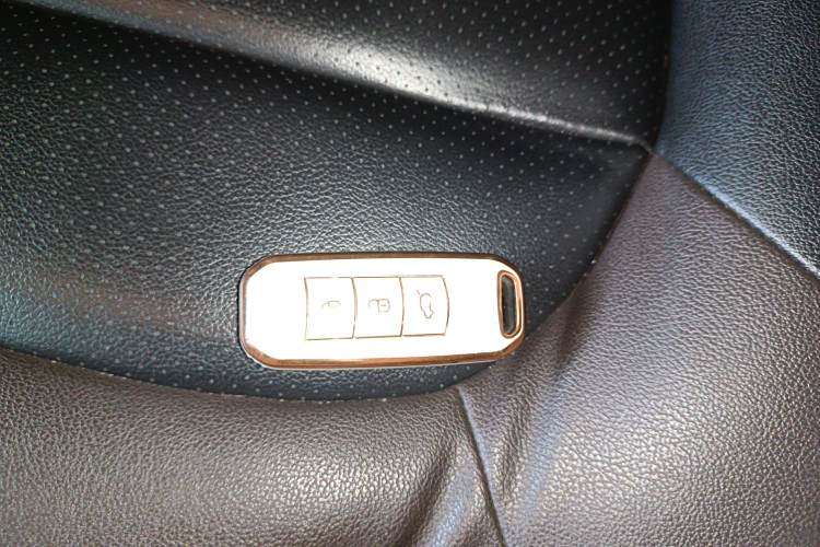 GAC Trumpchi GS4 New Energy 2018 #12 GAC Trumpchi GS4 New Energy 2018 car image #12