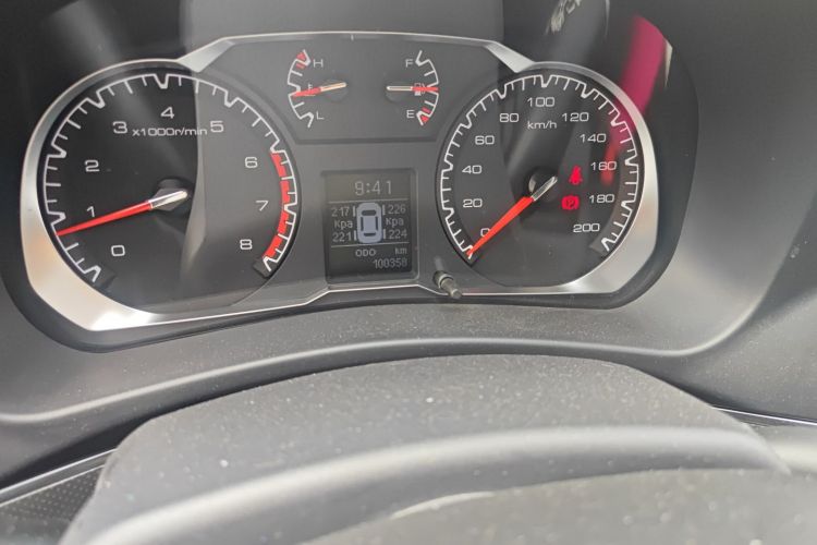 Haval H5 Class 2017 car image #12