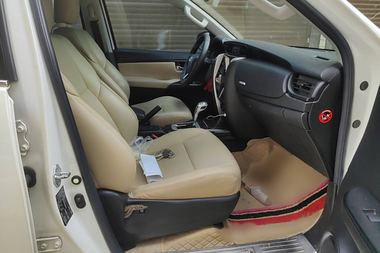 Toyota Fortuner 2018 #12 Toyota Fortuner 2018 immagine di auto #12