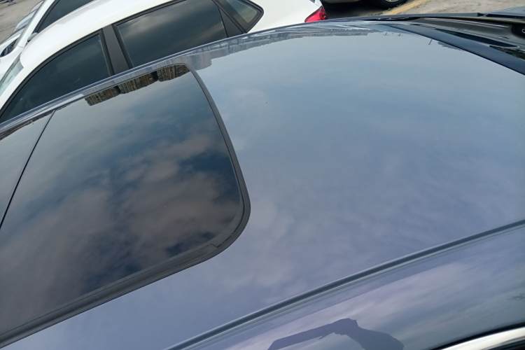 GEELY PrefaceL 2023 car image #12