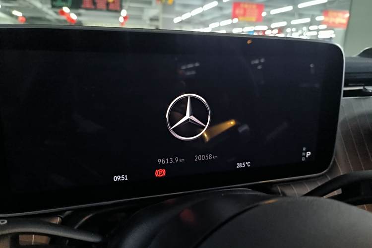 Mercedes-Benz EQE Class 2023 car image #12