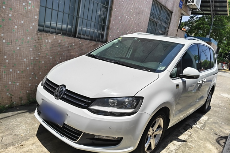 Volkswagen Sharan 2018 imagem de carro #12