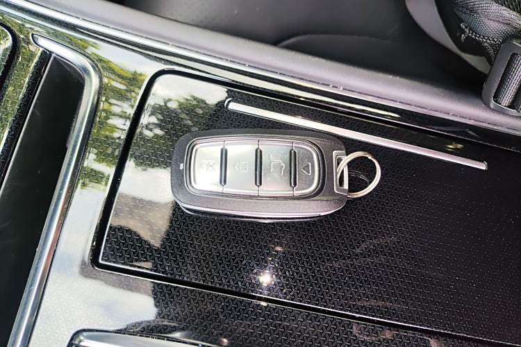 GAC Trumpchi GA8 2021 car image #12