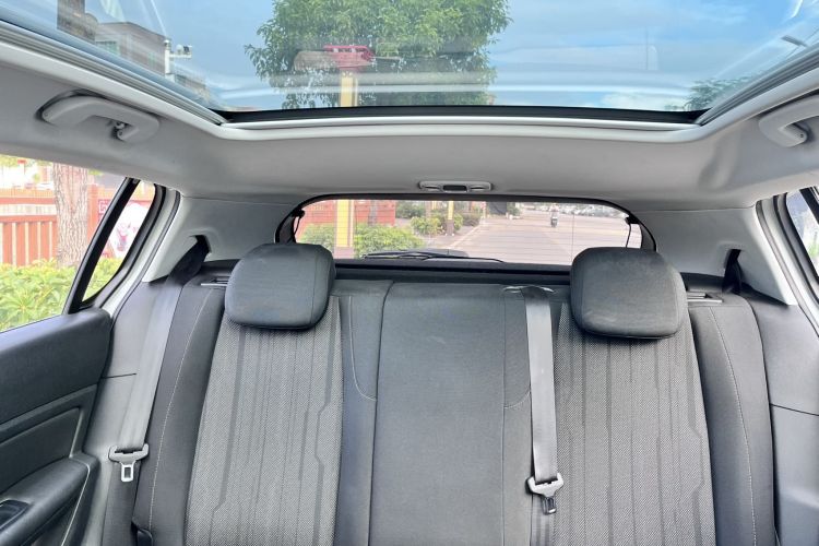 标致 标致308S 2015 汽车图片 #12