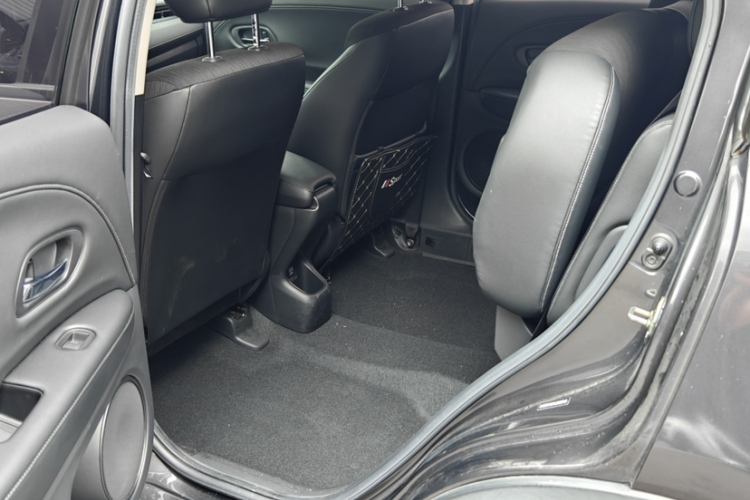 Honda VEZEL 2020 car image #12