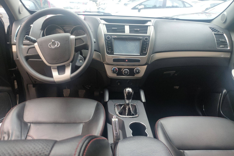 GEELY GX7 2015 car image #12