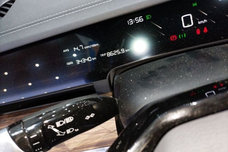 哪吒汽车 哪吒S 2023 汽车图片 #12