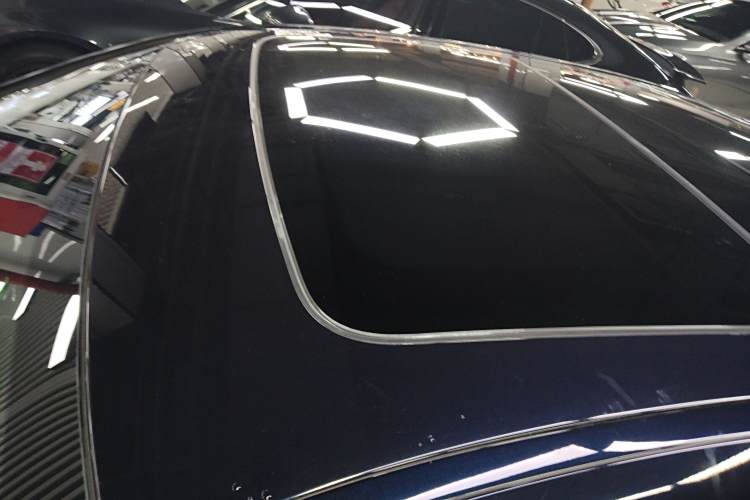 BMW M760Le 2019 car image #12