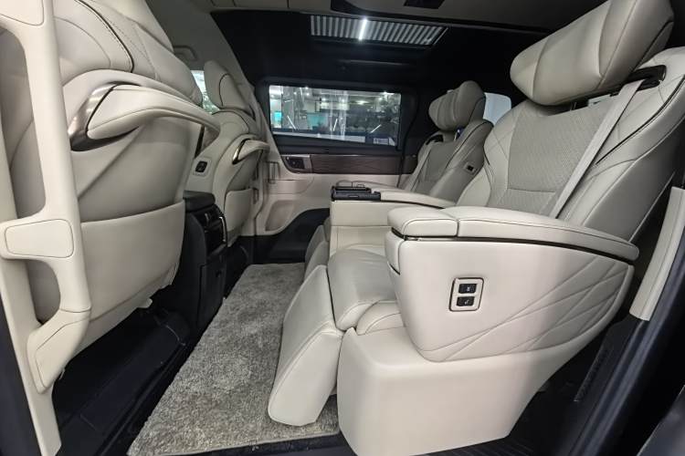 丰田 埃尔法 2024 汽车图片 #12