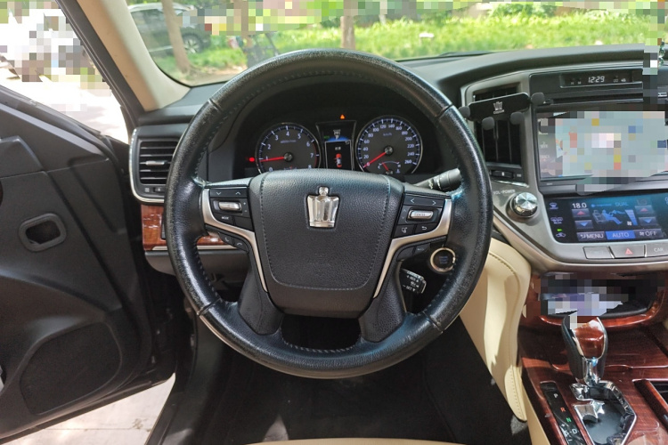 丰田 皇冠 2015 汽车图片 #12