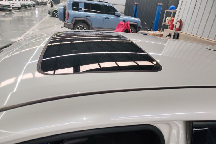 Toyota C-HR EV 2020 immagine di auto #12