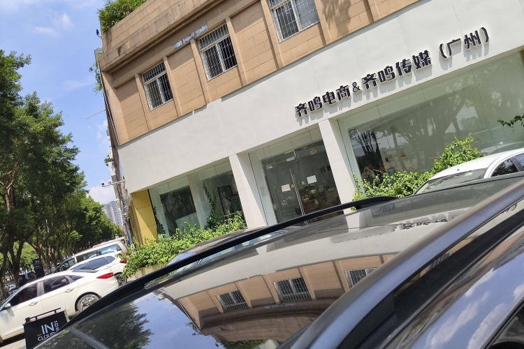 Volkswagen Touareg 2017 #12 Volkswagen Touareg 2017 car image #12