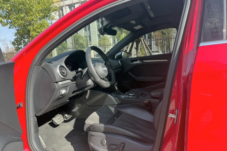 Audi S3 2018 #12 Audi S3 2018 car image #12