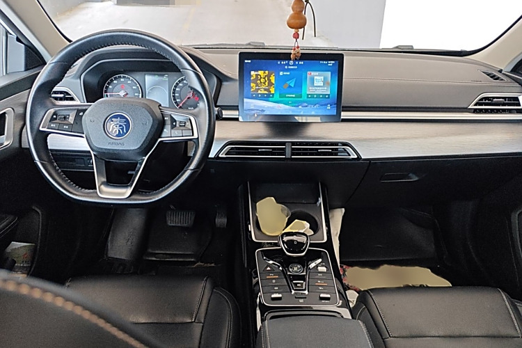 BYD Qin New Energy 2021 car image #12