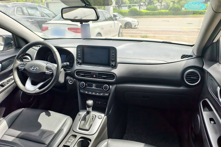 Hyundai ENCINO 2020 car image #12