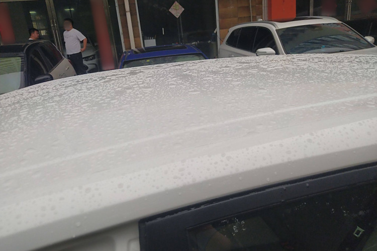 MG 4 EV 2025 car image #12