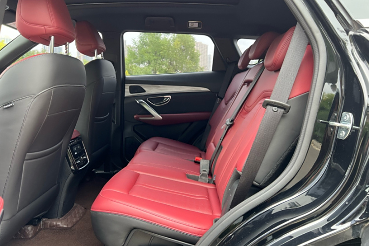 Jetour X70 PRO 2024 #12 Jetour X70 PRO 2024 immagine di auto #12