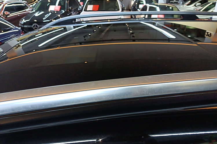 Mercedes-Benz GLE Class New Energy 2022 car image #12