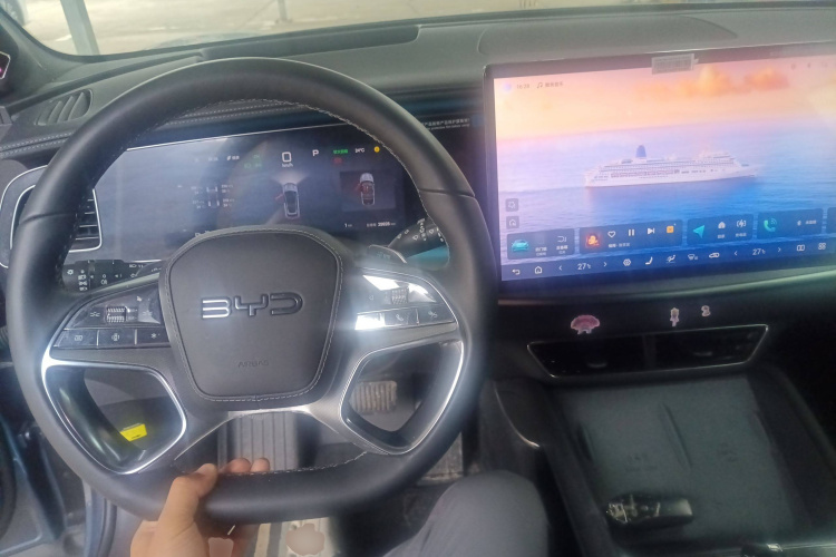 BYD Sea Lion 07 EV 2024 #12 BYD Sea Lion 07 EV 2024 car image #12