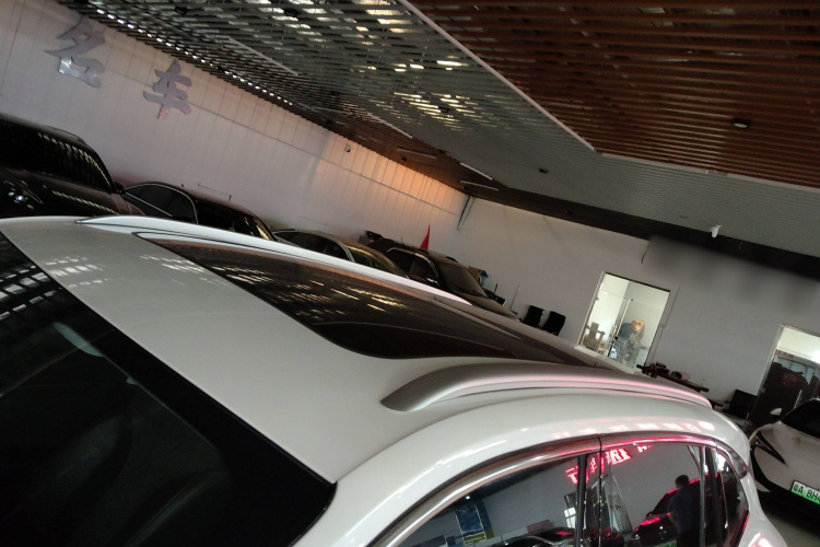 Roewe D5X DMH 2024 car image #12