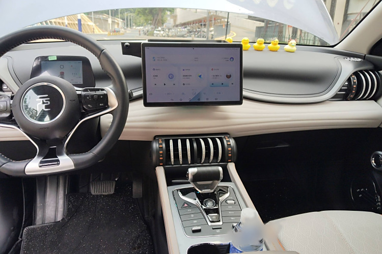 BYD Yuan 2024 car image #12