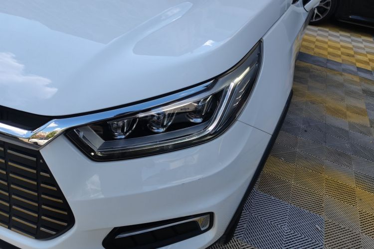 BYD Yuan New Energy 2020 immagine di auto #12