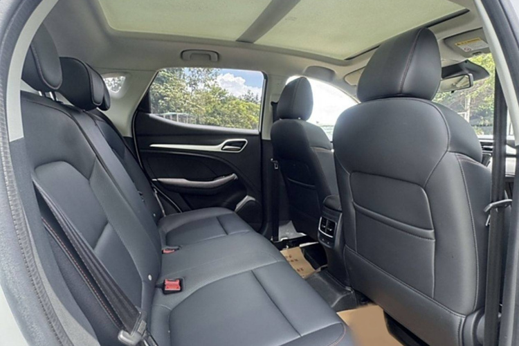 MG ZS 2021 image de voiture #12